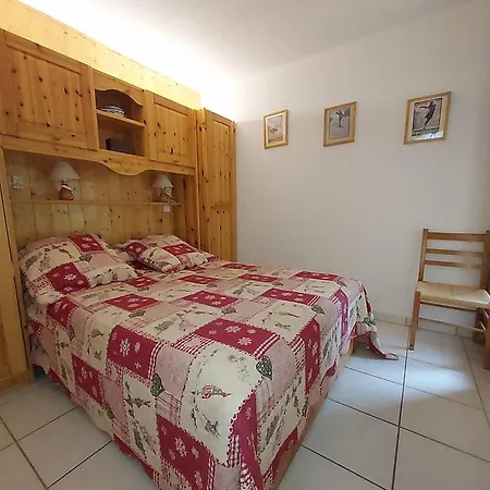 Appartement 2 Pieces Renove, Proche Pistes Et Esf, - Fr-1-356-208